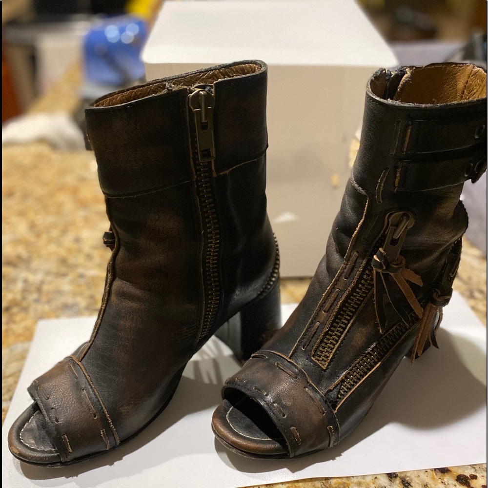 Freebird by Steven Zombie Bootie